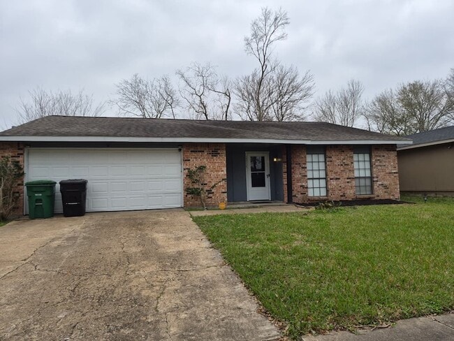 Photo - 15735 Munson Ln