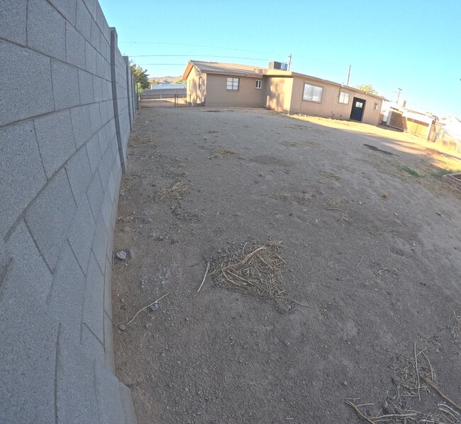 Photo - 2612 E Alta Vista Rd