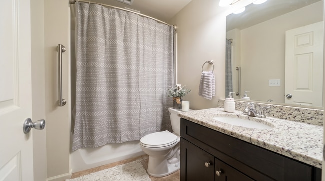 Photo - Country Club Apartments