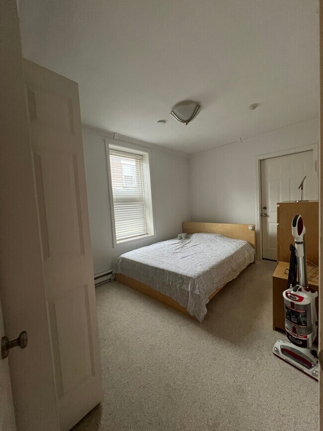 Photo - 150 Lincoln St Unidad 3