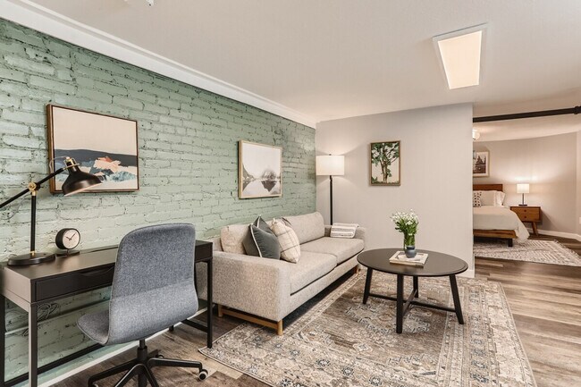 2800 E 9th Ave Unit SI ID1026241P