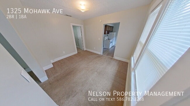 Photo - 1325 Mohawk Ave
