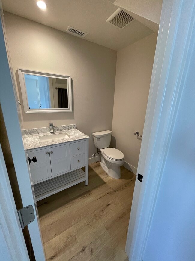 Photo - 1029 Oleander St Unit B