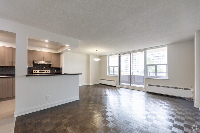 1BR, 1BA - 740SF - Living Room - Royal Hill