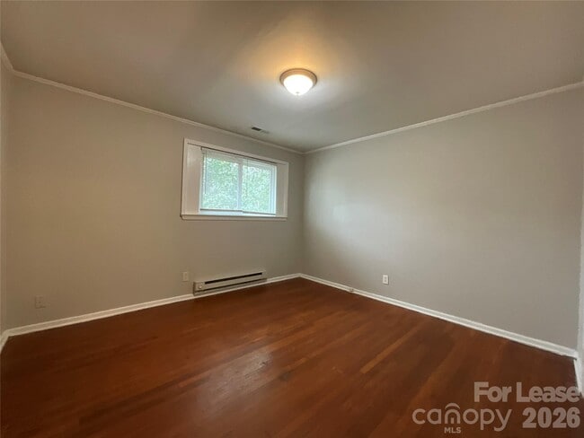 Photo - 1742 Academy St