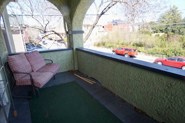 Photo - 108 Fayette St Apartments Unit B