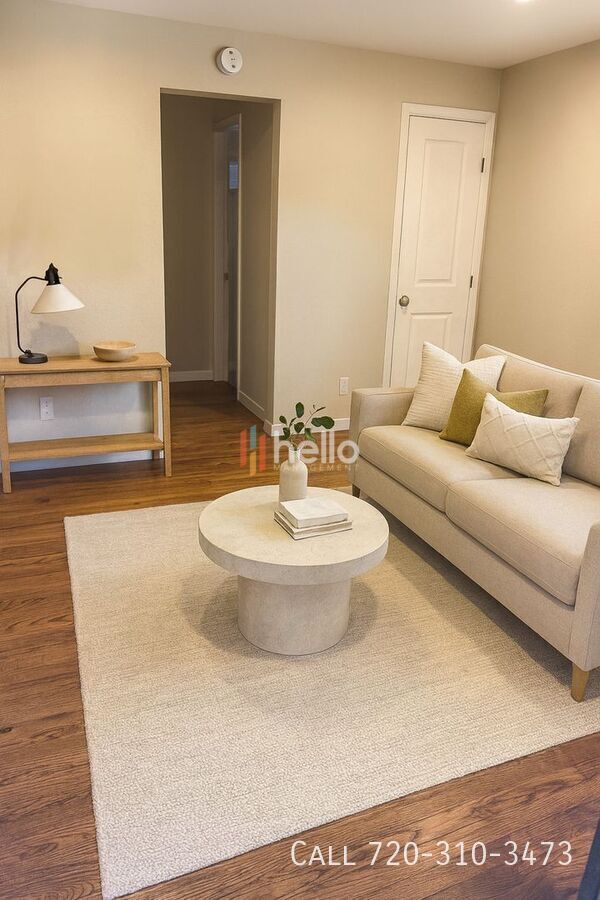 Building Photo - 1435 Otis St Unit 1435-4