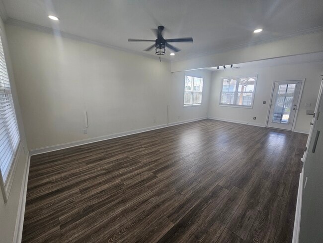 Photo - 2123 Blue Bonnet Cir