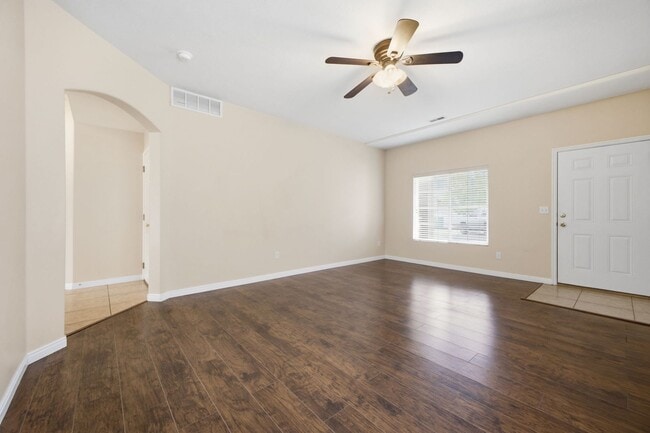 Photo - 1427 E 6175 S