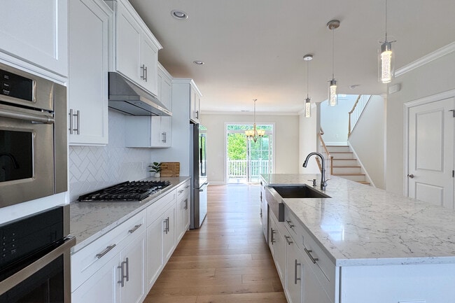 Photo - 25 Brentwood Cir