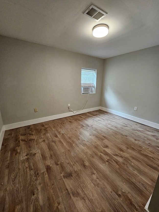 Photo - 1045 Seaside Ln Unit 1045 Seaside Lane B