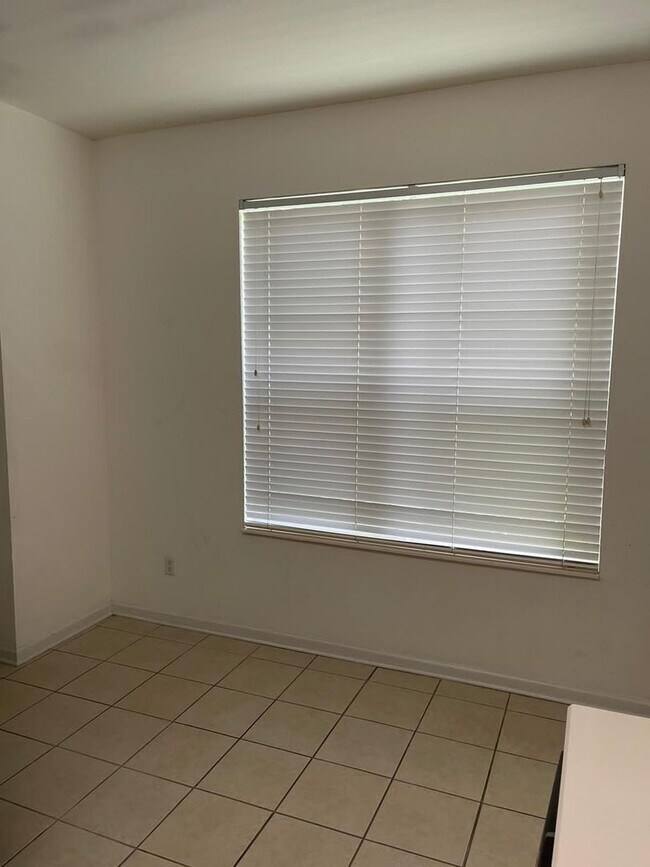 Photo - Fabulous 3/2.5 Townhouse located in The Vistas at Stonebridge Commons