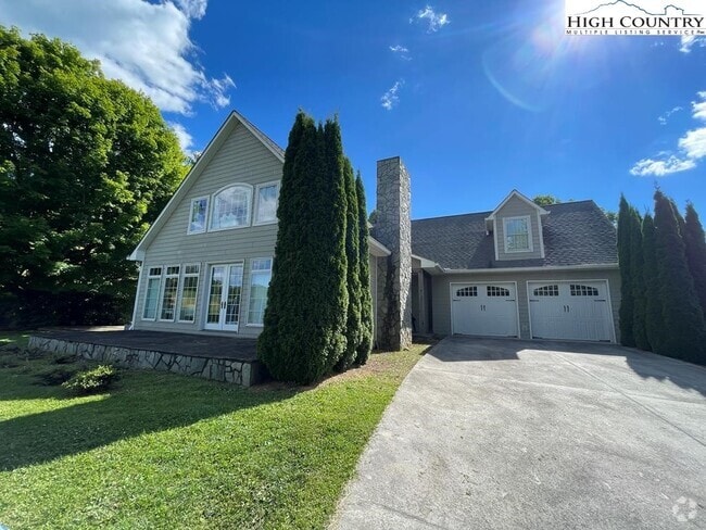 Building Photo - 6287 Idlewild Rd Rental