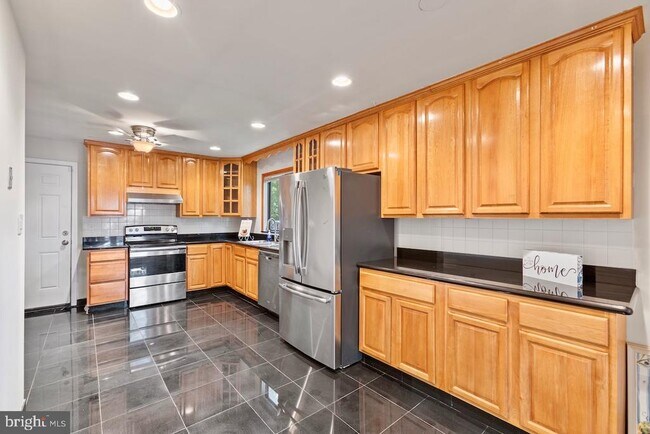 1404 Wolftrap Run Rd