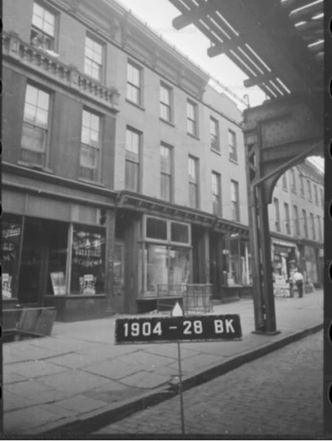 Building Photo - 472 Myrtle Ave Unit RETAIL