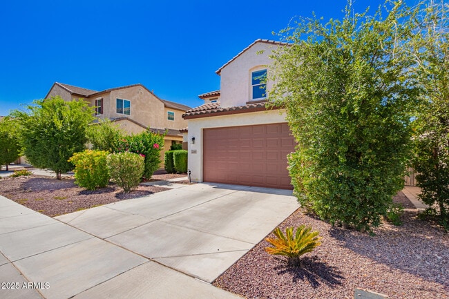 2249 W Betty Elyse Ln
