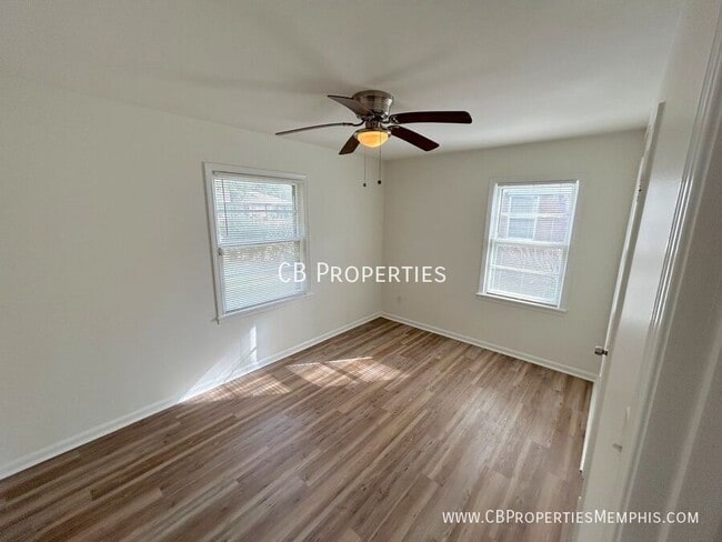 Photo - 5423 Bannock St