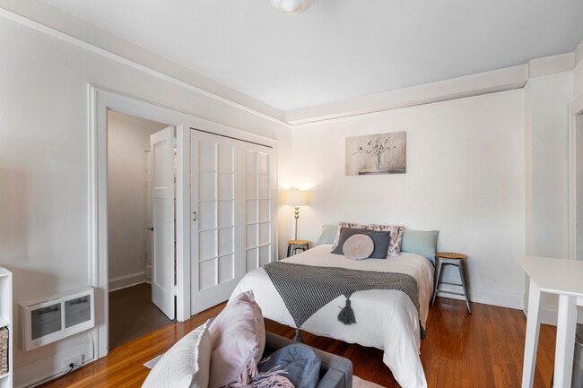 Photo - 2015 NW Flanders St Unit 415