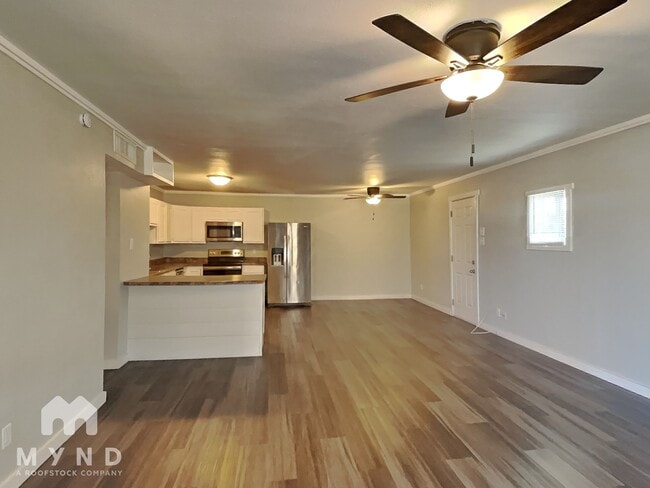 Photo - 5650 S 46th Pl