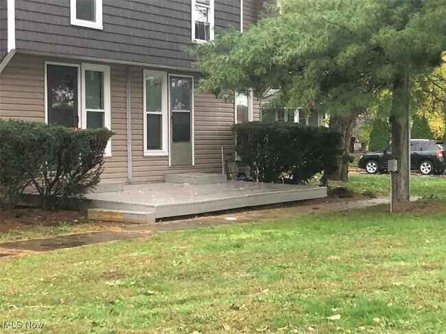 Photo - 595 Dayton St Unidad 2