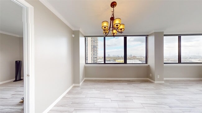 Photo - 3525 Sage Rd Unit 1404