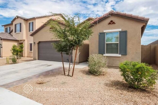 Photo - 4962 E Alamo St