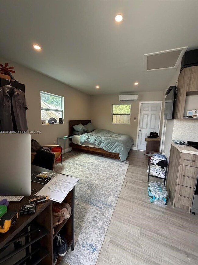 Photo - 1246 NE 110th Terrace Unidad 0