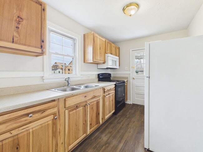 Photo - 2609 Harold Ave