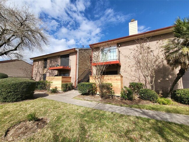 Photo - 12955 Woodforest Blvd Condo Unit 63