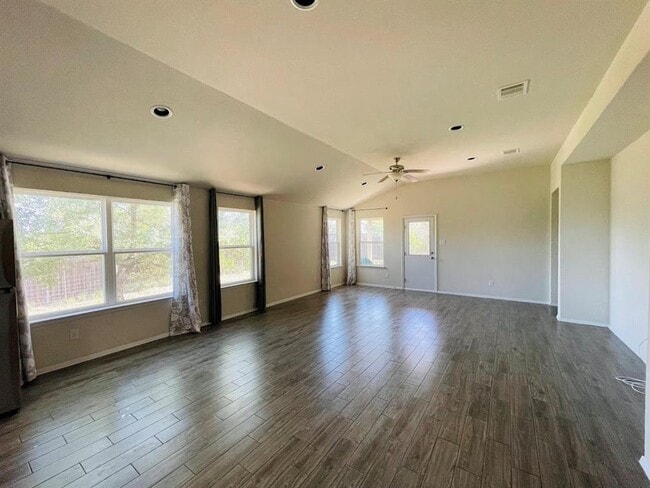 Photo - 3803 Overhill Dr