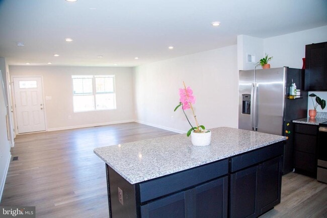 Photo - 540 Old Potomac Church Rd