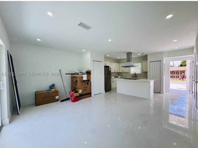 8005 NW 14th Ave