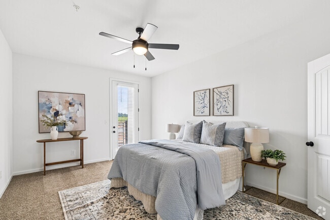B1 - 2BR, 2BA - 1,180SF - Primary Bedroom