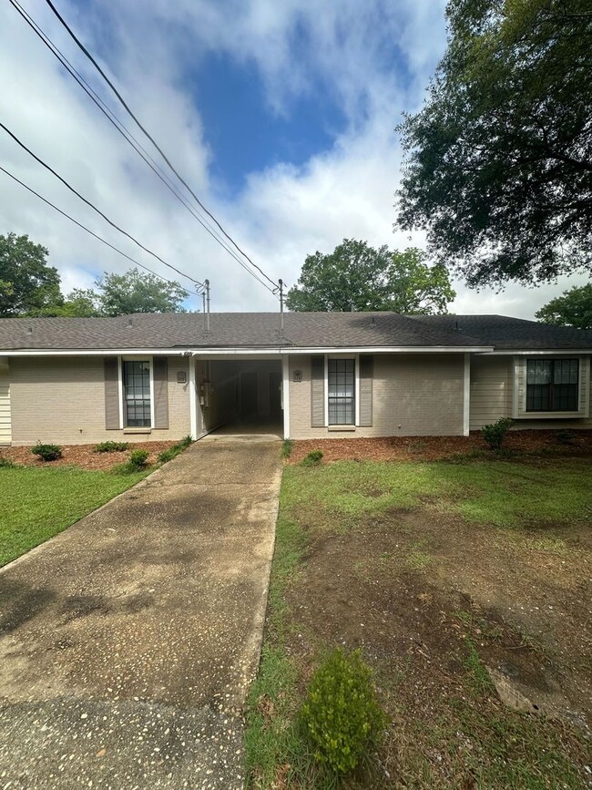 Photo - 113 Cedar Ct