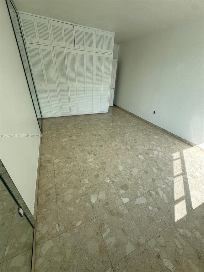 10281 E Bay Harbor Dr Unit C1