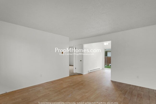 Photo - Updated Two Bedroom Unit in the Heart of Oregon City - NEW PHOTOS Unit 718 9th Street