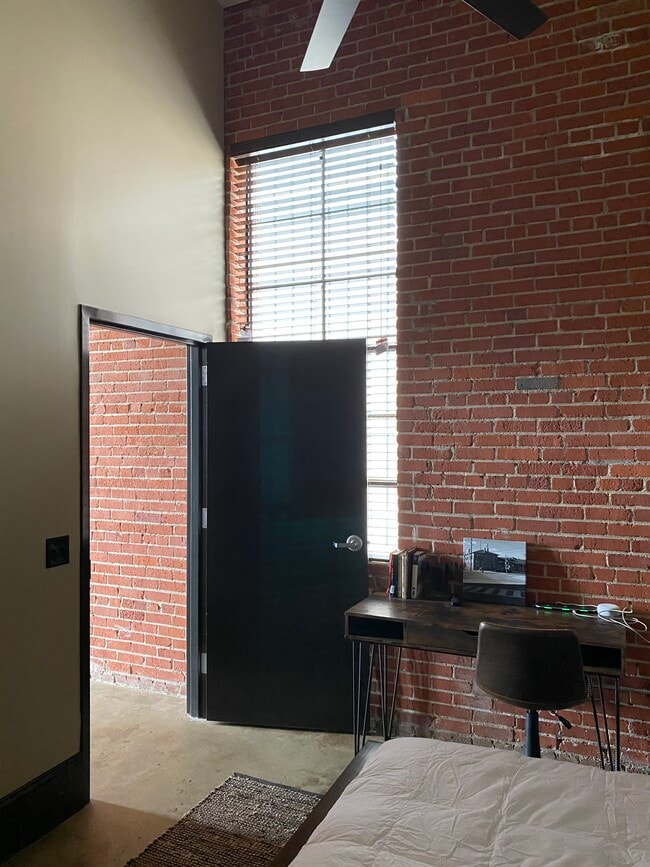 Photo - 28 Monroe St Unit 301