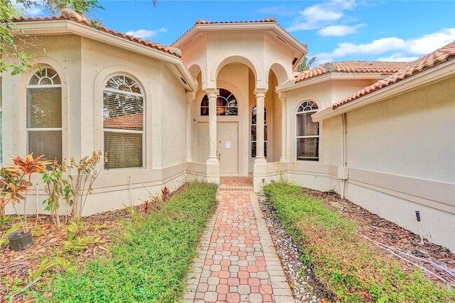 Photo - 1413 SW 156th Way