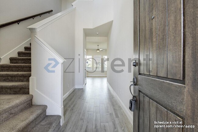 Photo - 808 Brenham Ave