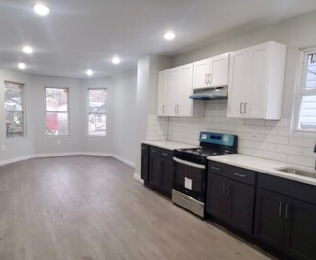 Photo - 1075 Sanford Ave Apartamentos Unidad 2