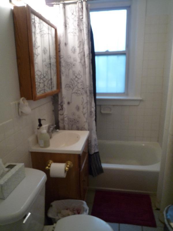 Photo - 212 Allston St Unidad SIDE