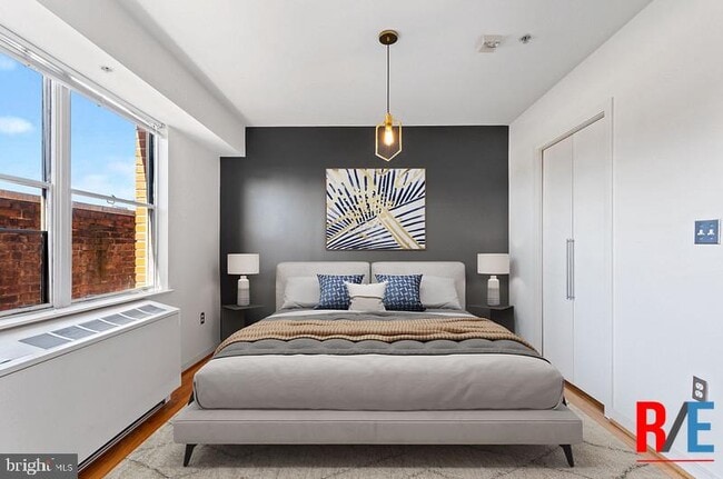 Photo - 815 King St Unit 5E