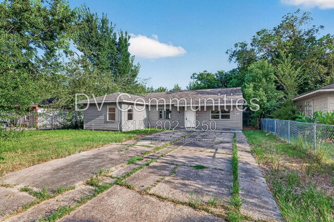 Photo - 5910 Southtown St