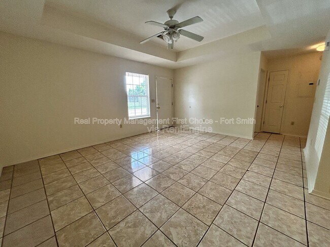 Photo - 1851 Brazil Ave