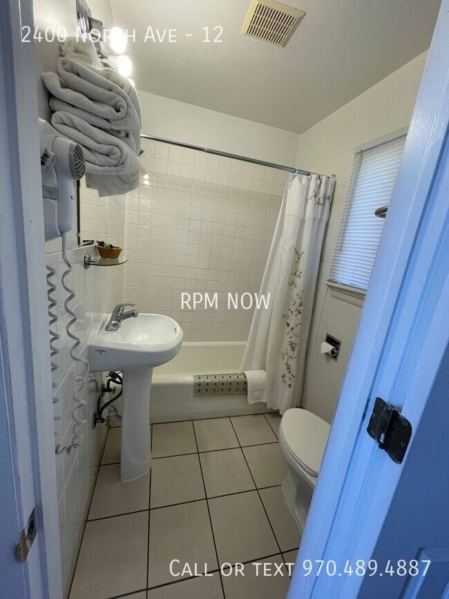 Updated, convenient, affordable living in Unidad 12 Rental Grand