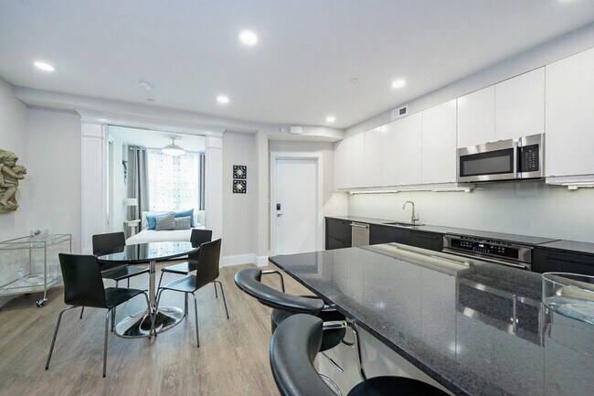 1525 Corcoran St NW Unidad SI ID1631304P