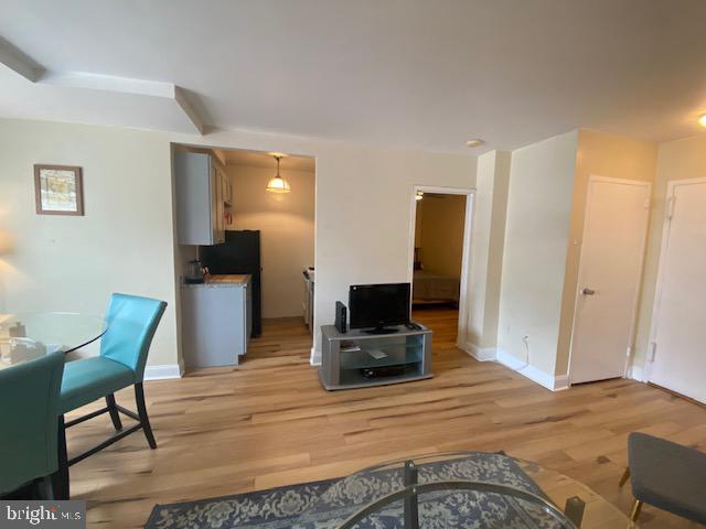 Photo - 1121 Arlington Blvd Unit 325