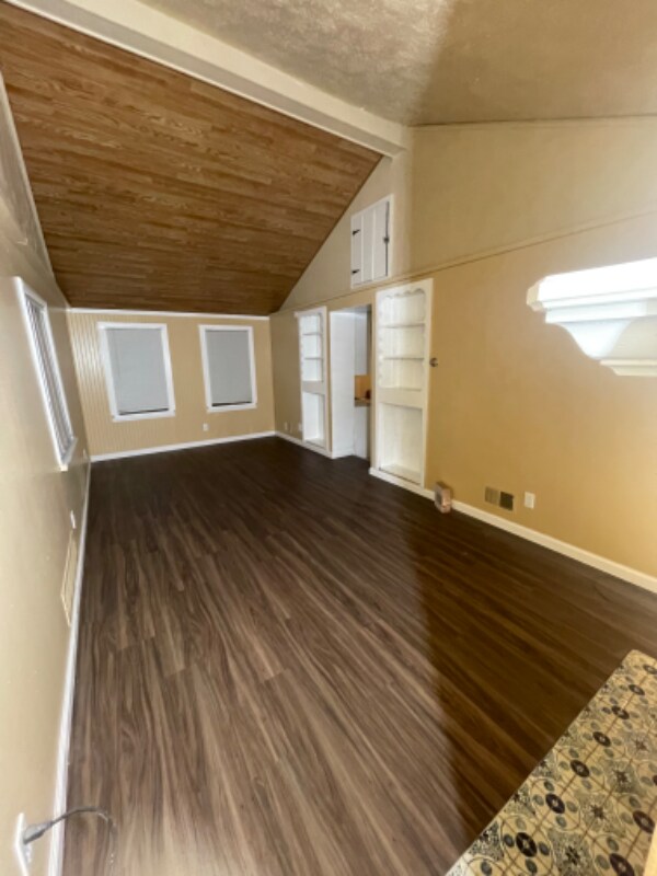 Photo - 422 Mitchell Ave