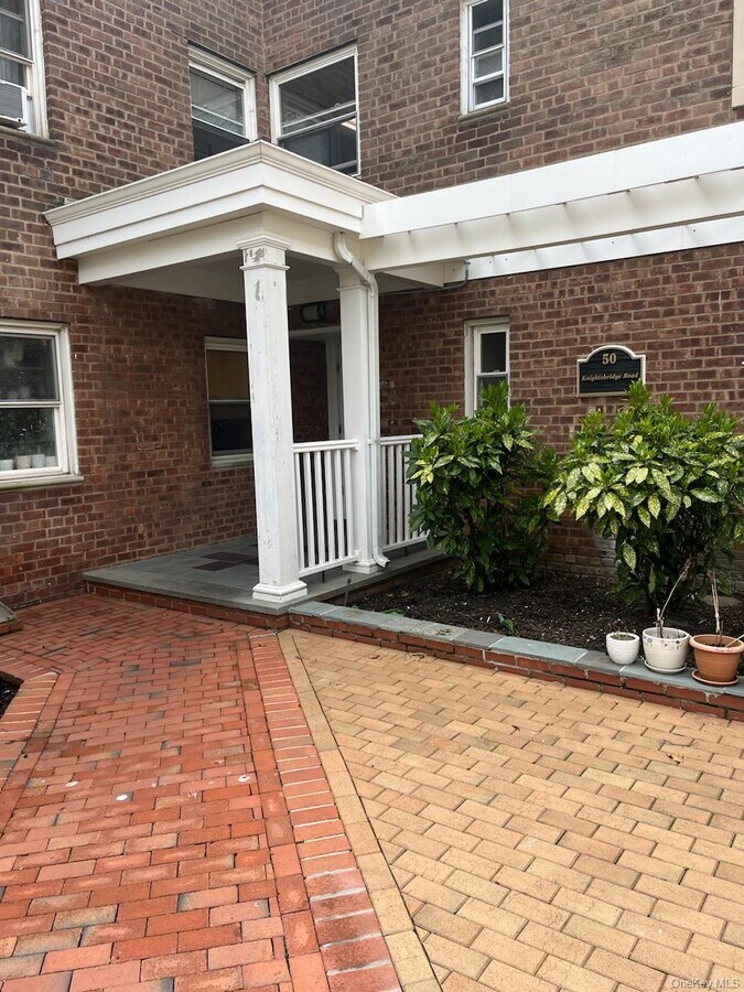 Photo - 50 Knightsbridge Rd Apartment Unit 2F