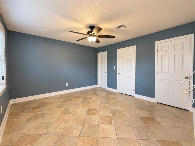 140 Johns Hopkins Dr